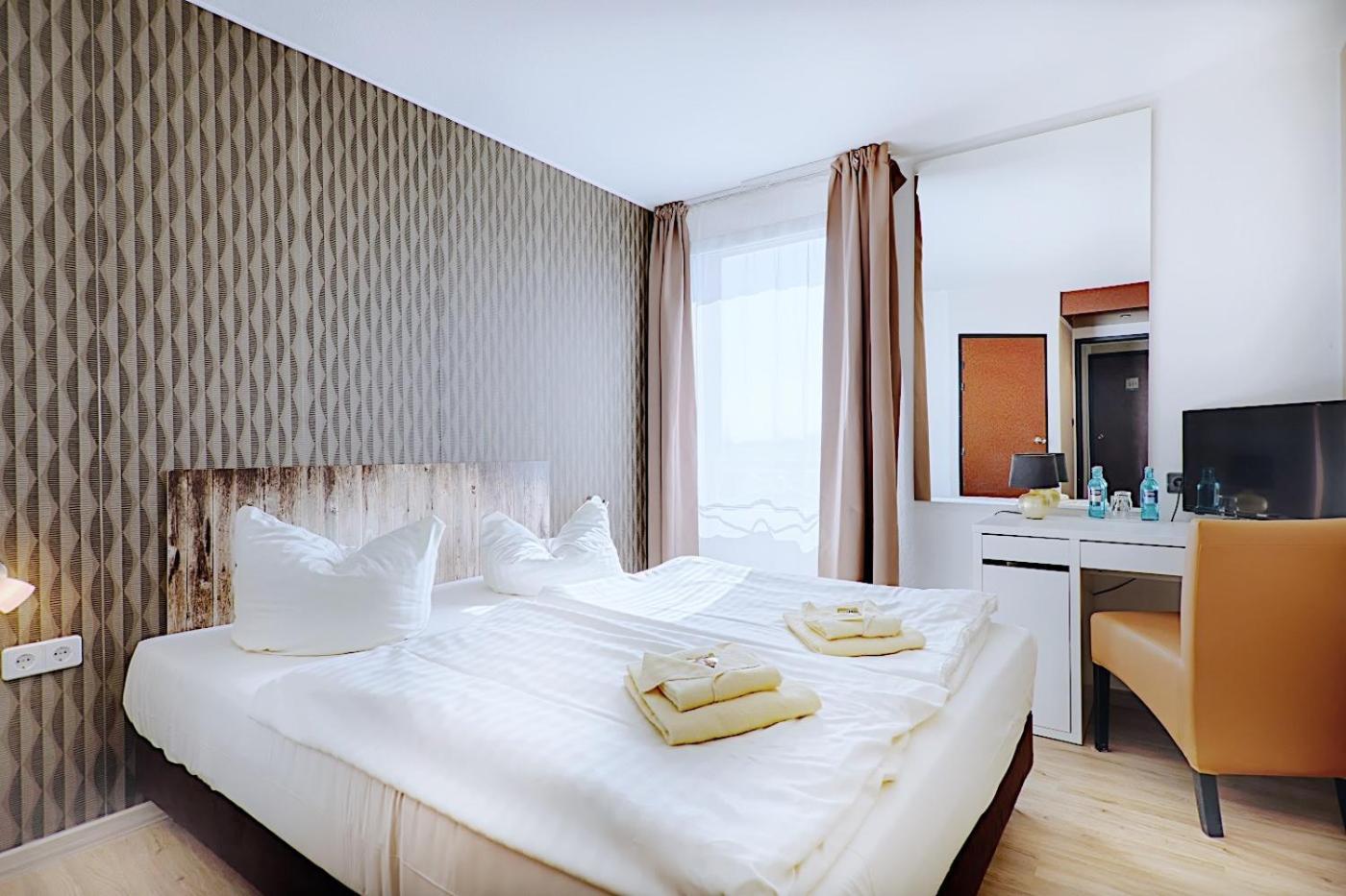 Hotel Leipzig West Schkeuditz Zimmer foto