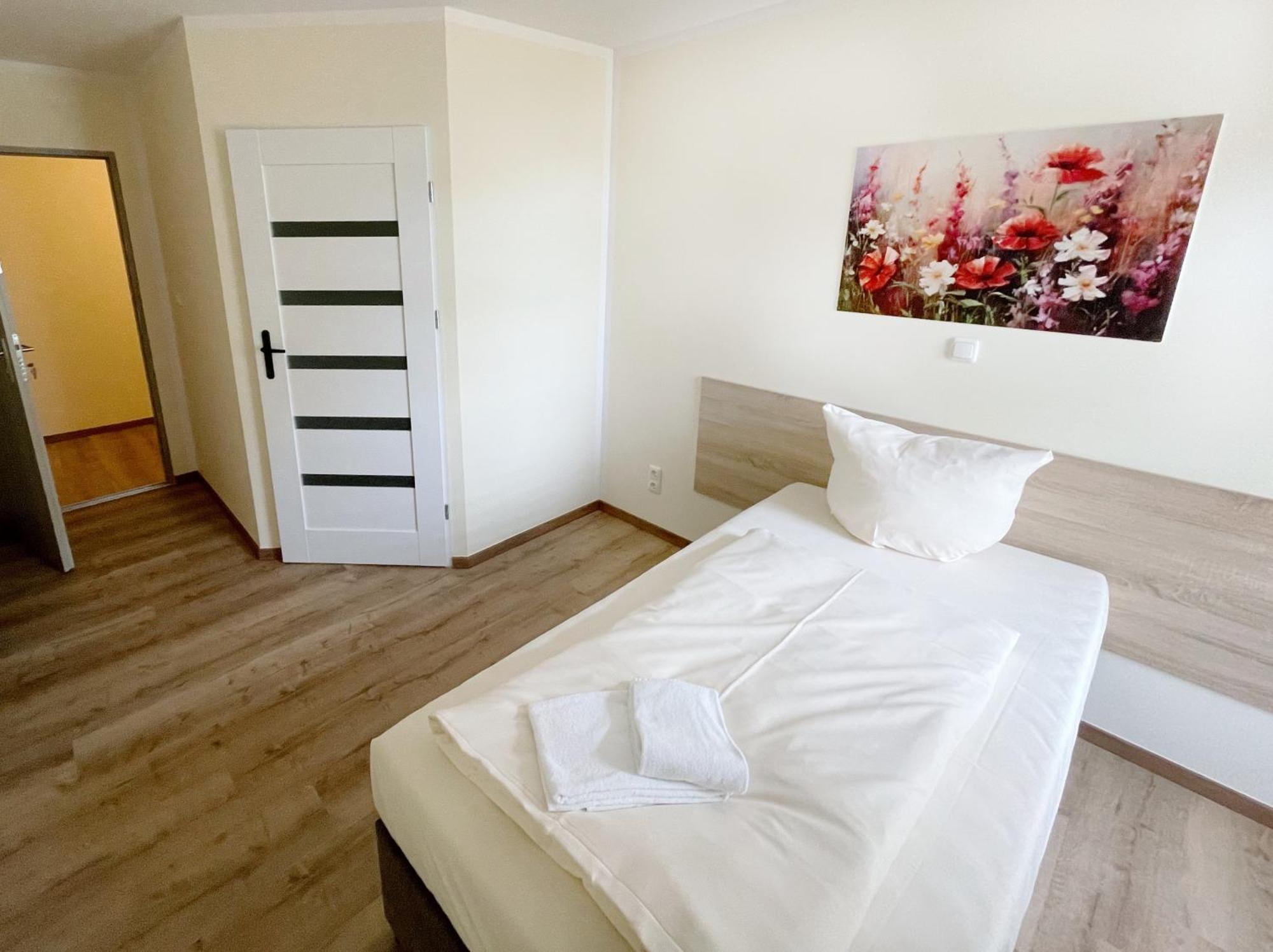 Hotel Leipzig West Schkeuditz Zimmer foto